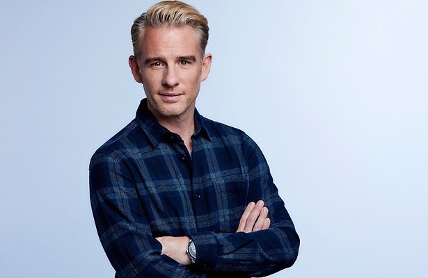 Art Rooijakkers mag na stembandoperatie eindelijk weer praten